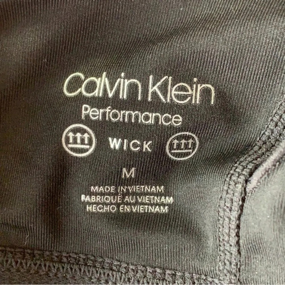 Calvin Klein sports bra - Picture 5 of 11